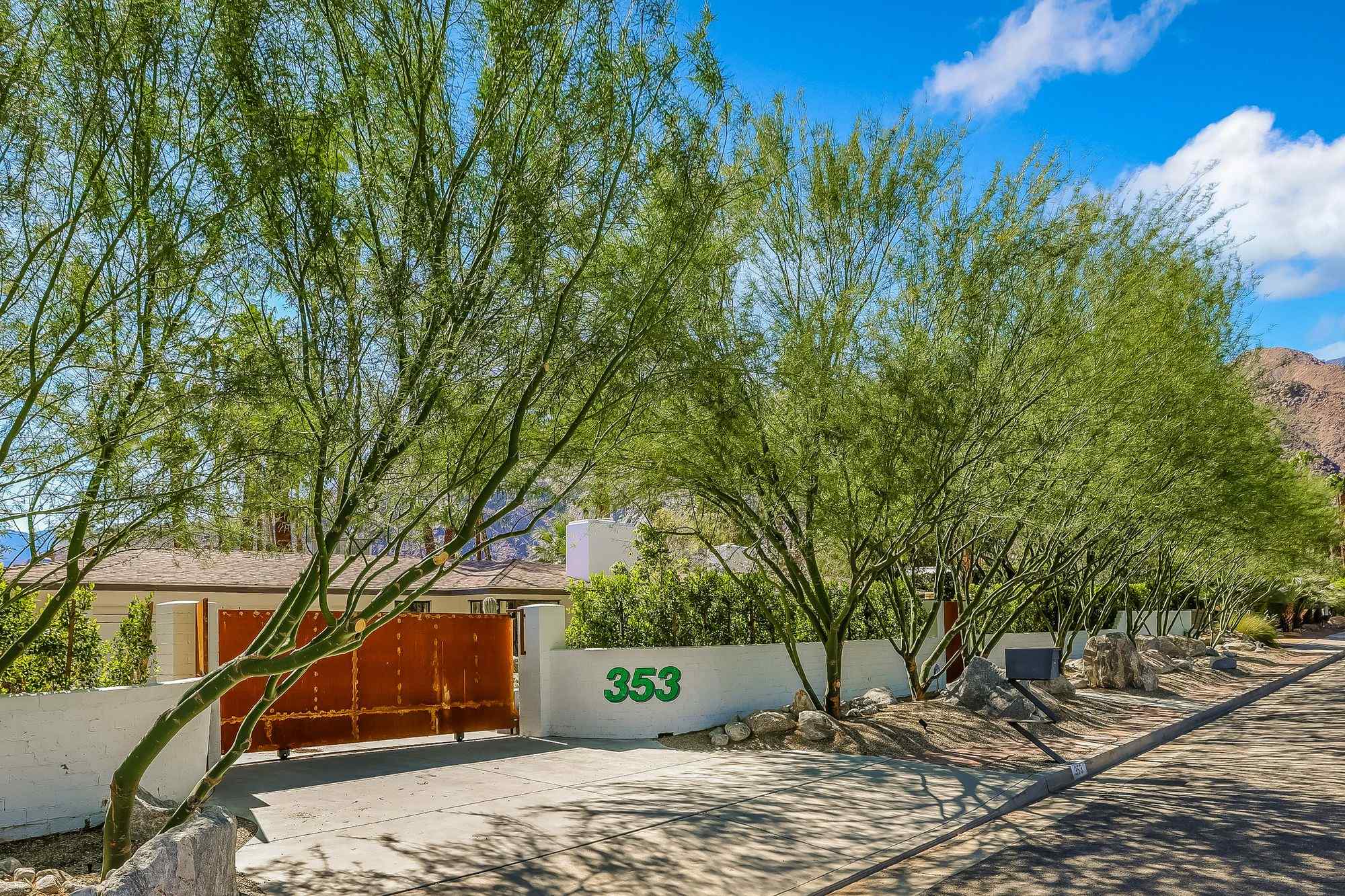 Rancho Oasis