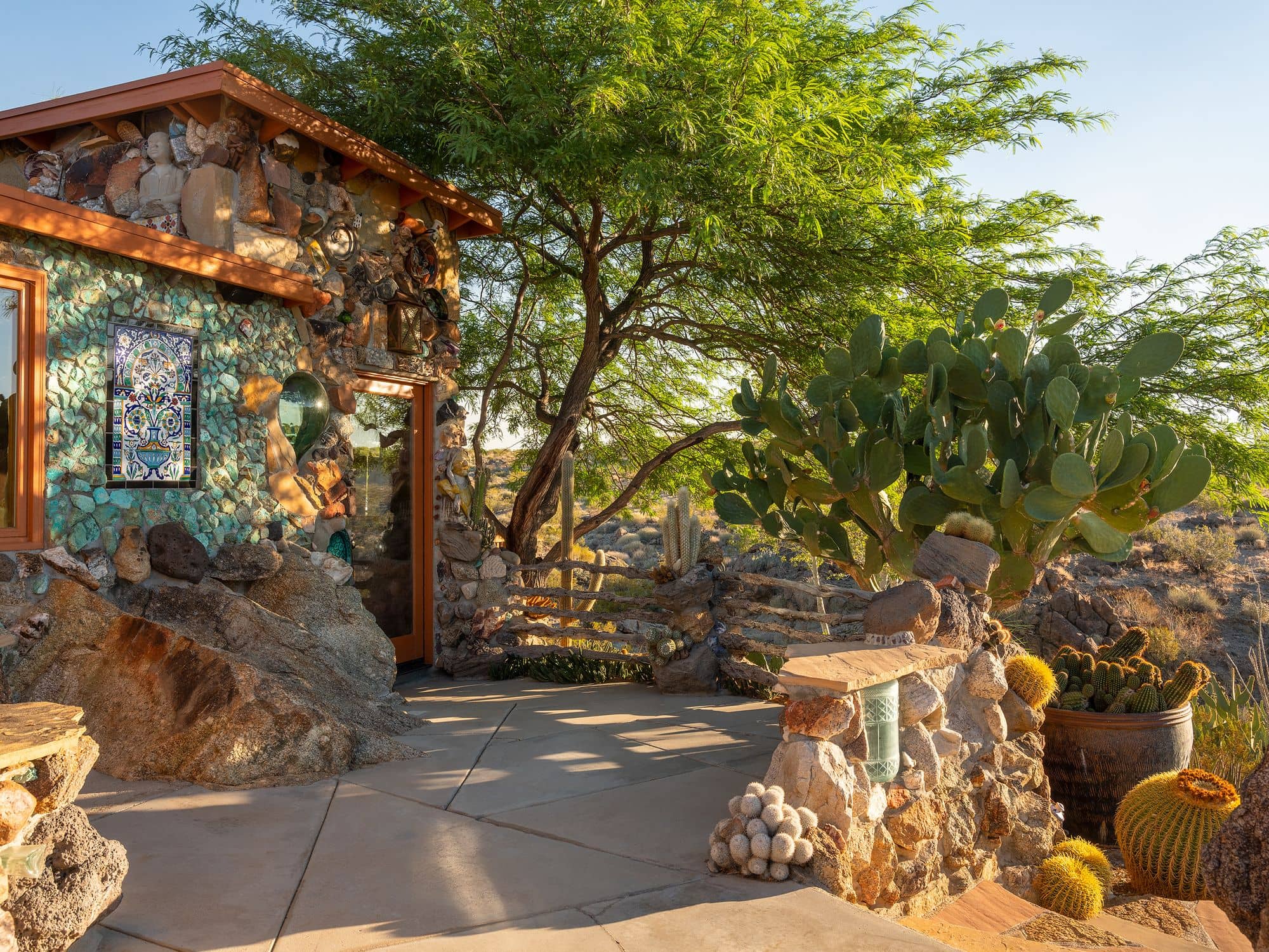 Mojave Rock Ranch